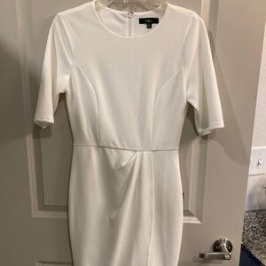 White Lulu's NWT Dress Elbow Length Sleeve, Form Fitting Size M